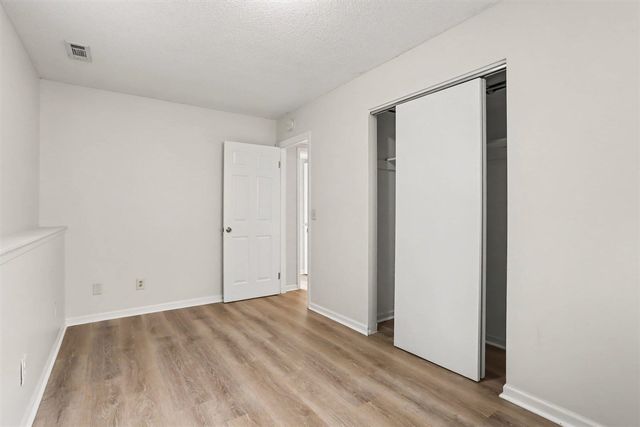524 Charlotte Avenue, Kalamazoo, MI 49048