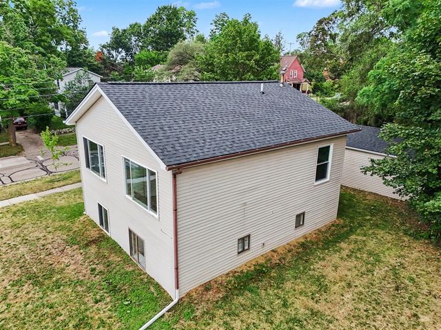 524 Charlotte Avenue, Kalamazoo, MI 49048