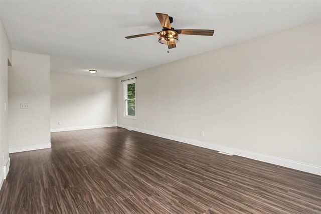 524 Charlotte Avenue, Kalamazoo, MI 49048