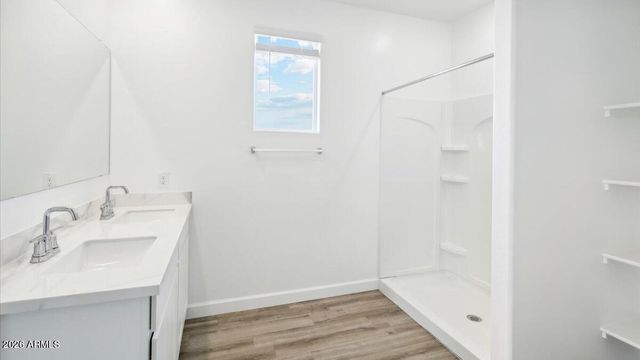 1584 E CURRIER Drive E, Casa Grande, AZ 85122