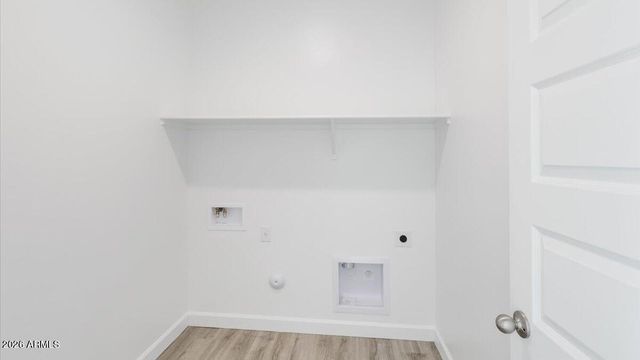 1584 E CURRIER Drive E, Casa Grande, AZ 85122