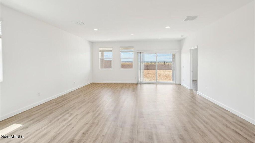 Image 27 of property listing at 1584 E CURRIER Drive E, Casa Grande, AZ 85122