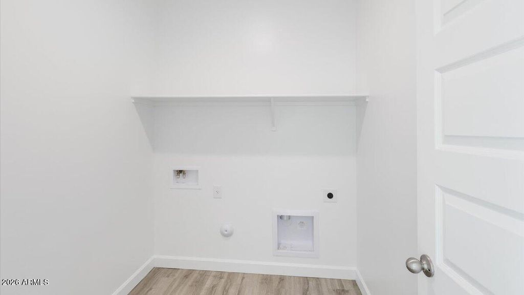 Image 37 of property listing at 1584 E CURRIER Drive E, Casa Grande, AZ 85122