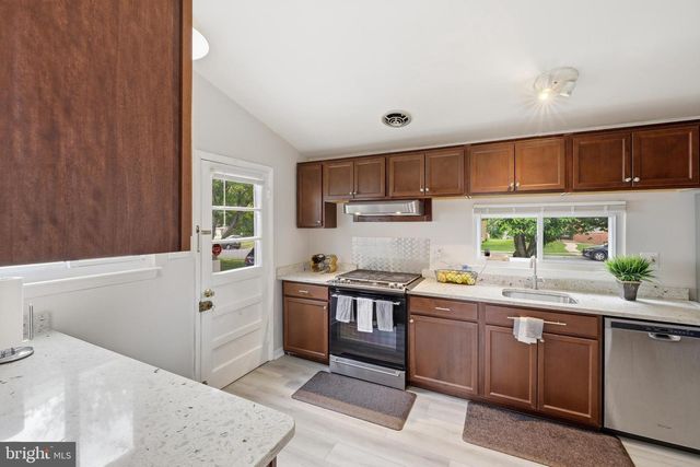 7434 PRINCE GEORGE RD, Baltimore, MD 21208
