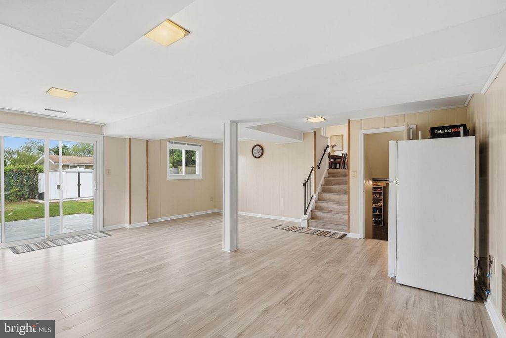 Image 19 of property listing at 7434 PRINCE GEORGE RD, Baltimore, MD 21208