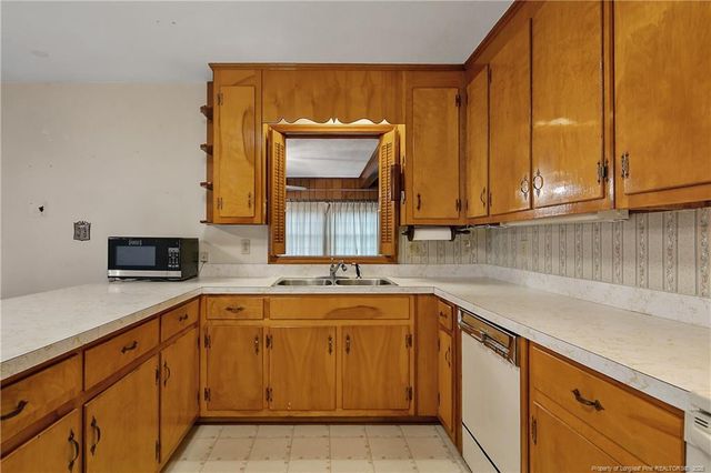 1522 Mintz Avenue, Fayetteville, NC 28303