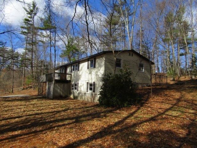 11 Bartlett Road, Derry, NH 03038