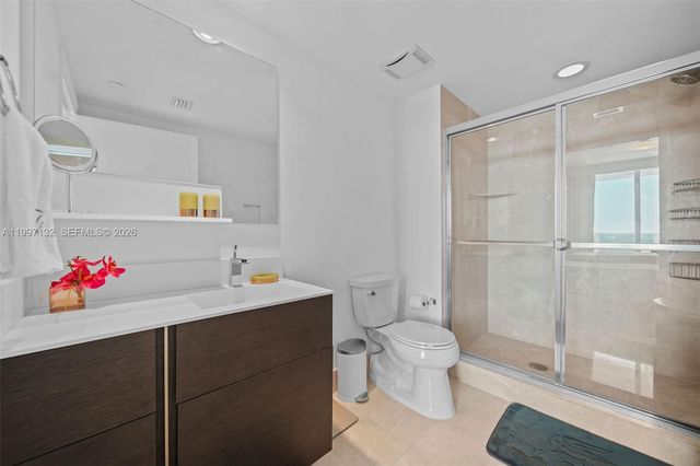 3301 NE 183rd St 2606, Aventura, FL 33160