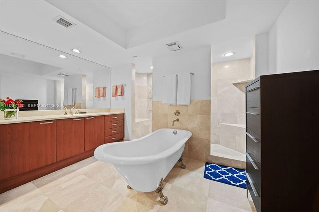 3301 NE 183rd St 2606, Aventura, FL 33160