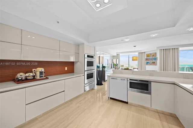 3301 NE 183rd St 2606, Aventura, FL 33160