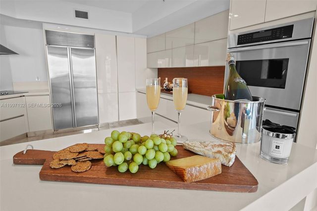 3301 NE 183rd St 2606, Aventura, FL 33160