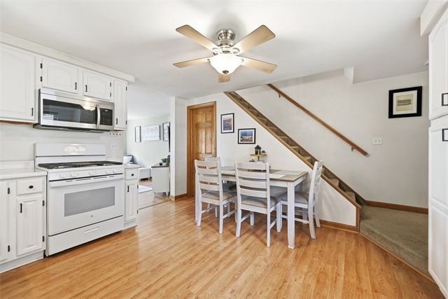 615 Lincoln Pl, Sewickley, PA 15143