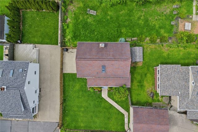 615 Lincoln Pl, Sewickley, PA 15143