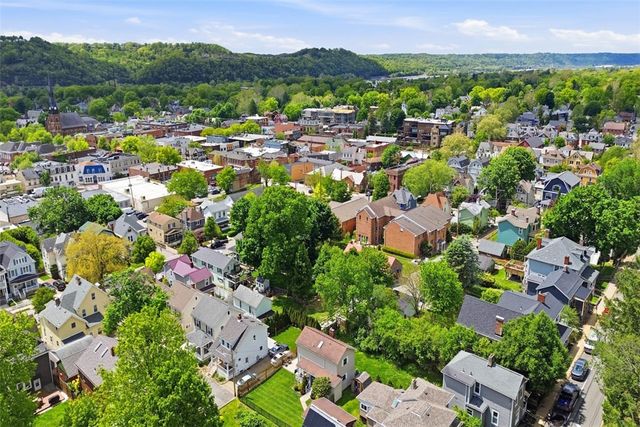 615 Lincoln Pl, Sewickley, PA 15143