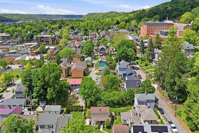 615 Lincoln Pl, Sewickley, PA 15143