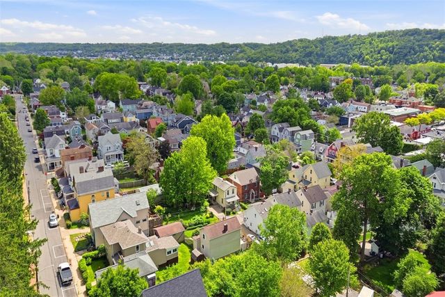 615 Lincoln Pl, Sewickley, PA 15143