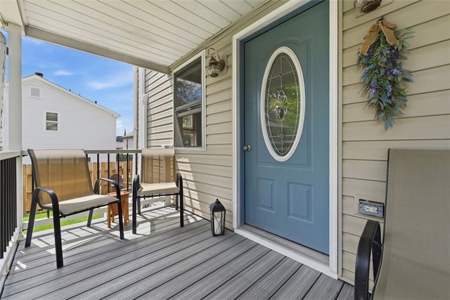 615 Lincoln Pl, Sewickley, PA 15143