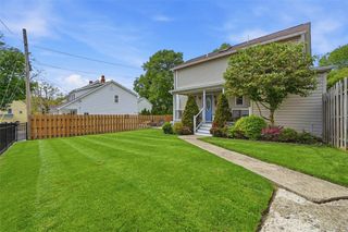 615 Lincoln Pl, Sewickley, PA 15143
