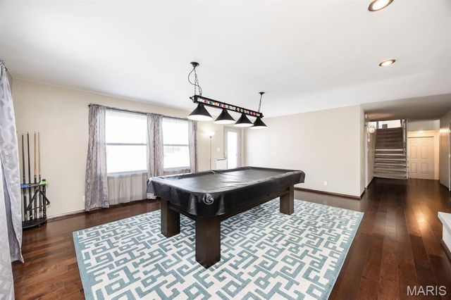 12 E State Street E, Mascoutah, IL 62258