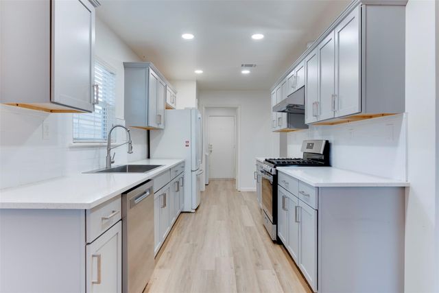 15914 Barbarossa Drive, Houston, TX 77083