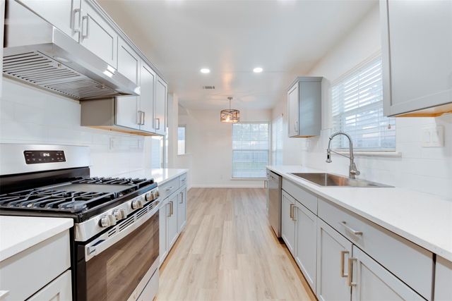 15914 Barbarossa Drive, Houston, TX 77083