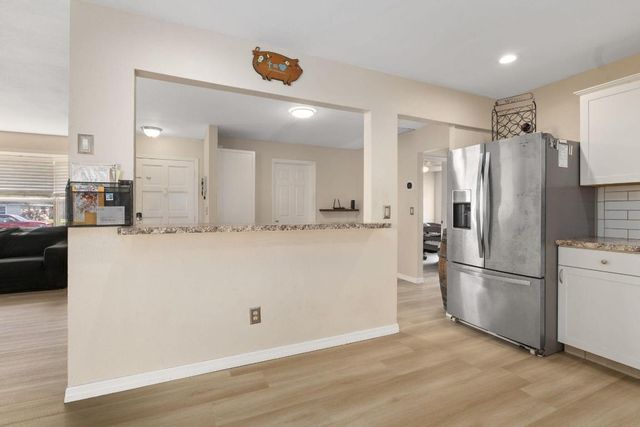 449 SE Oakridge Drive, Port St. Lucie, Port St Lucie, FL 34984