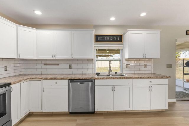 449 SE Oakridge Drive, Port St. Lucie, Port St Lucie, FL 34984