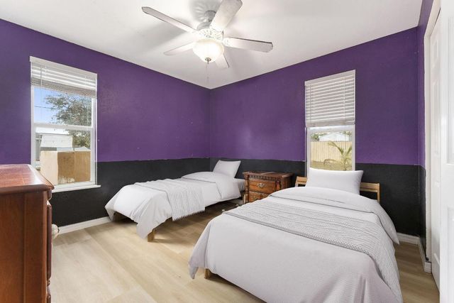 449 SE Oakridge Drive, Port St. Lucie, Port St Lucie, FL 34984