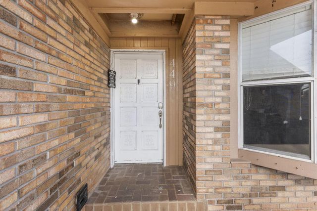 449 SE Oakridge Drive, Port St. Lucie, Port St Lucie, FL 34984