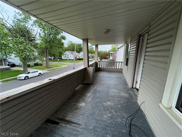 10014 Sladden Avenue, Garfield Heights, OH 44125