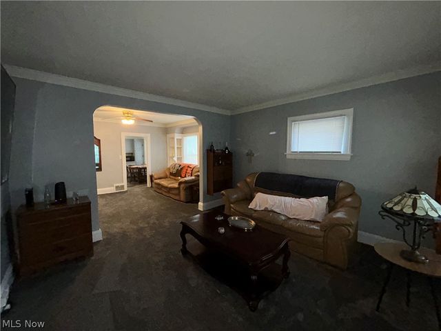 10014 Sladden Avenue, Garfield Heights, OH 44125