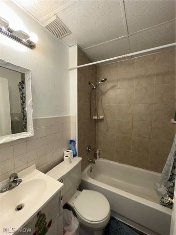 10014 Sladden Avenue, Garfield Heights, OH 44125