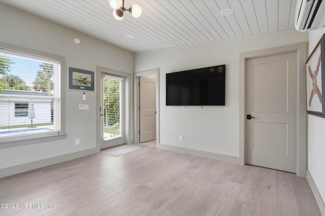 412 SOUTH Street, Neptune Beach, FL 32266