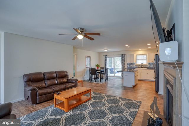 51 LULU LN, Dover, DE 19901