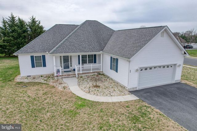 51 LULU LN, Dover, DE 19901