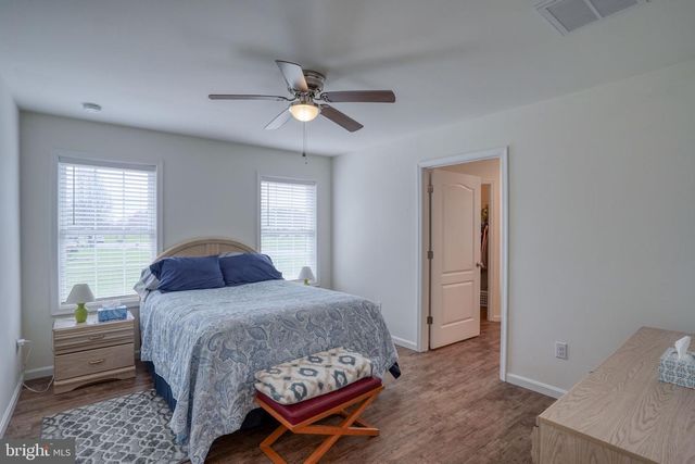 51 LULU LN, Dover, DE 19901