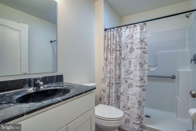 51 LULU LN, Dover, DE 19901