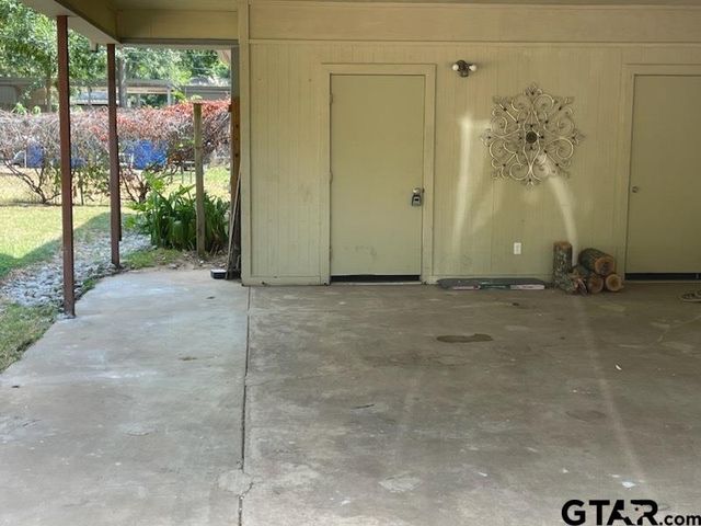 1920 S Sneed Ave, Tyler, TX 75701