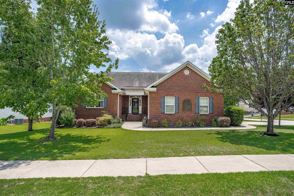 425 Keowee Drive, Lexington, SC 29072