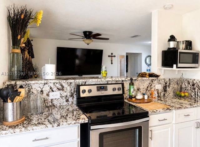 9331 NW 24th Pl, Sunrise, FL 33322