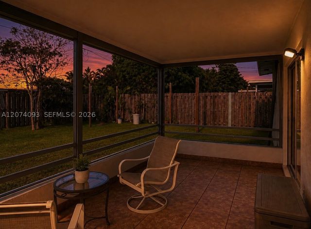9331 NW 24th Pl, Sunrise, FL 33322