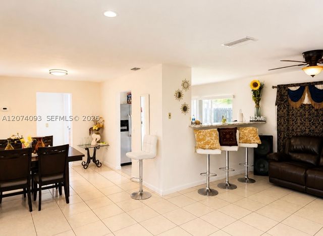 9331 NW 24th Pl, Sunrise, FL 33322