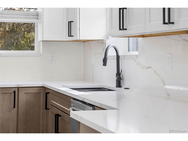 6 Utica St, Denver, CO 80219