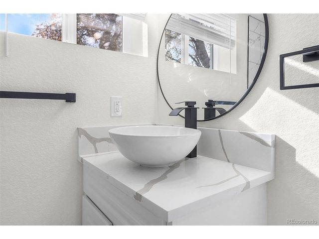 6 Utica St, Denver, CO 80219