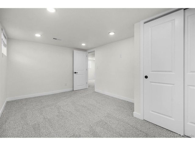 6 Utica St, Denver, CO 80219