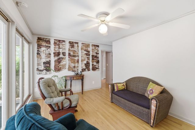 105 Westwood Dr, Tullahoma, TN 37388