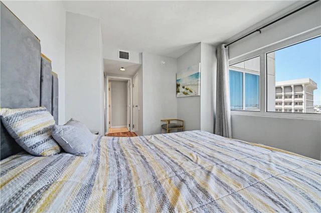 525 E Seaside Way 1109, Long Beach, CA 90802