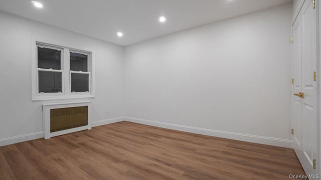 3031 Edson Avenue, Bronx, NY 10469