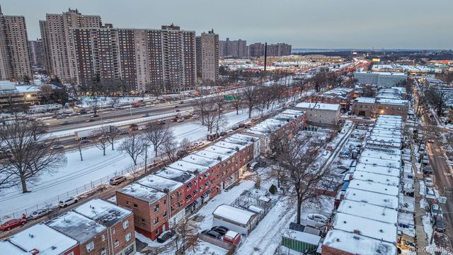 3031 Edson Avenue, Bronx, NY 10469