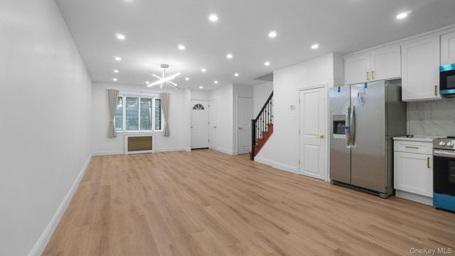 3031 Edson Avenue, Bronx, NY 10469